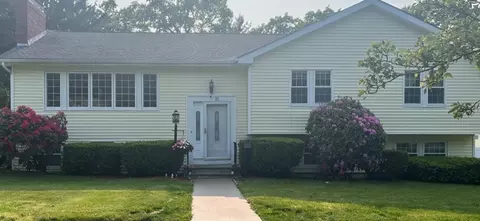 21 Strasser Ave, Westwood, MA 02090