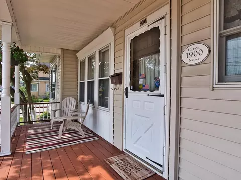 956 Robeson St, Fall River, MA 02720 photo 2