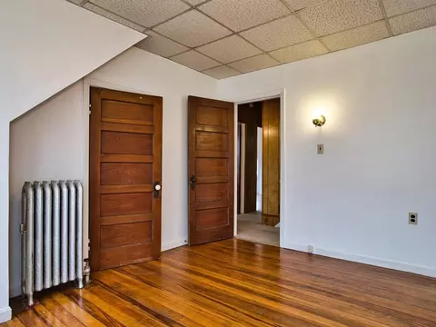 956 Robeson St, Fall River, MA 02720 photo 28