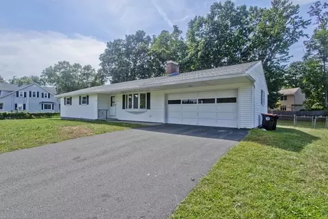 107 Homer St, Agawam, MA 01030