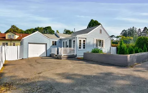 110 Parkland Ave, Lynn, MA 01904