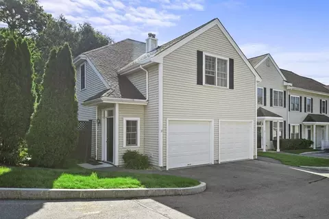 37 Evergreen Cir #37, Canton, MA 02021