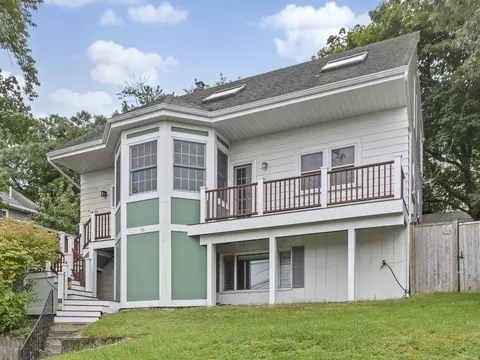 56 Montclair Ave, Waltham, MA 02451