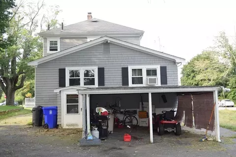 99 Plain St, Taunton, MA 02780 photo 4