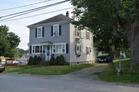 99 Plain St, Taunton, MA 02780 photo 2