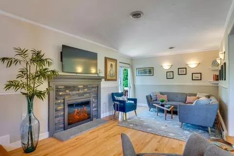 121 Reservoir St, Needham, MA 02494 photo 16