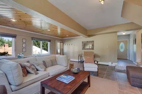 121 Reservoir St, Needham, MA 02494 photo 20