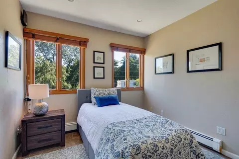 121 Reservoir St, Needham, MA 02494 photo 32