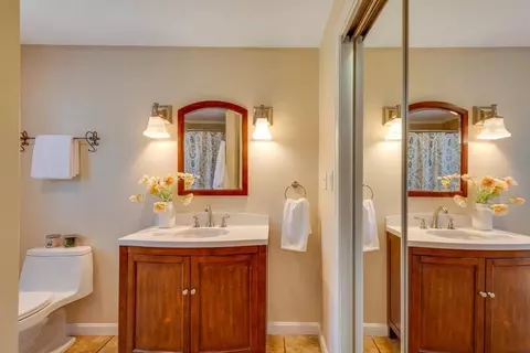 121 Reservoir St, Needham, MA 02494 photo 30