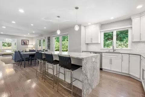 21 Wyoming Ave, Needham, MA 02492 photo 8