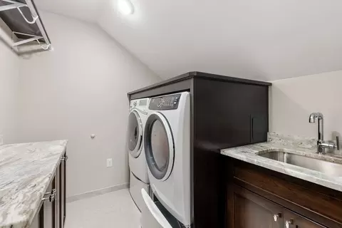21 Wyoming Ave, Needham, MA 02492 photo 22