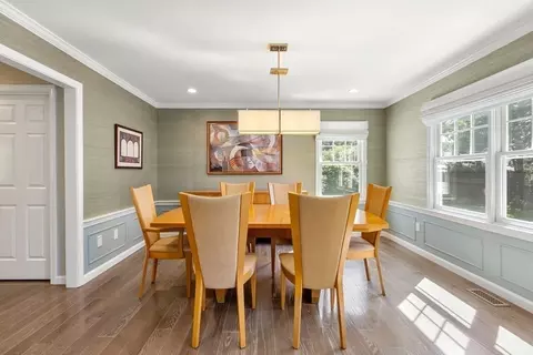 21 Wyoming Ave, Needham, MA 02492 photo 5