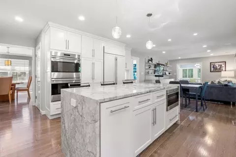 21 Wyoming Ave, Needham, MA 02492 photo 9