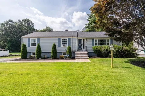 17 Lindsay Rd, Billerica, MA 01821
