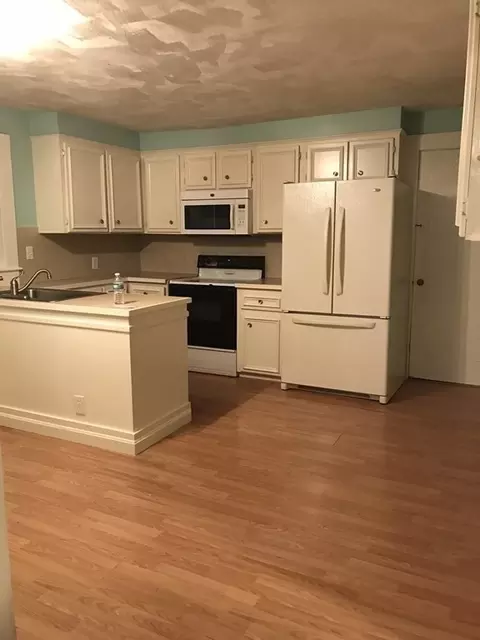 83 Highland St, Ware, MA 01082 photo 5