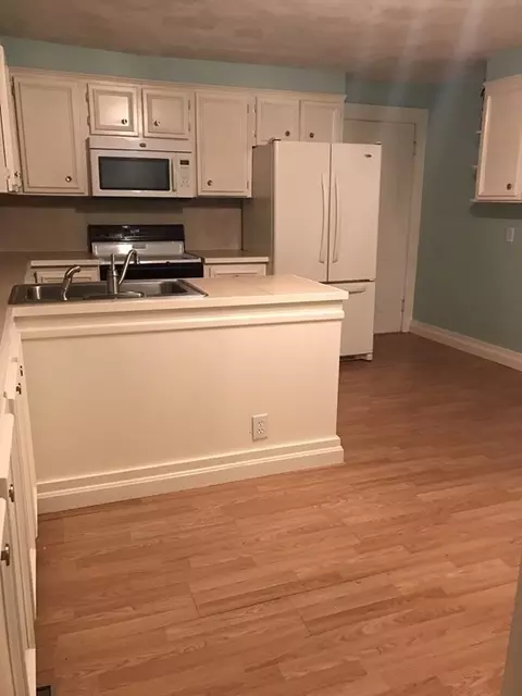 83 Highland St, Ware, MA 01082 photo 7