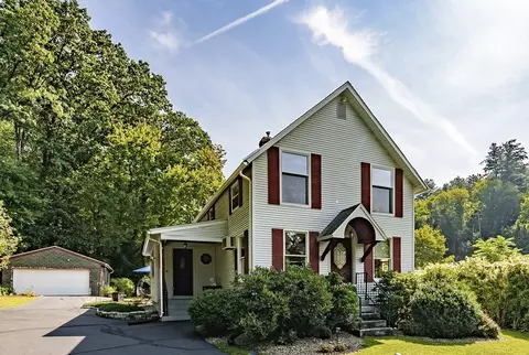 36 Ludlow Rd, South Hadley, MA 01075