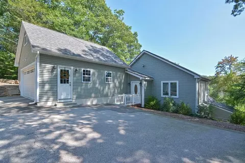 98 Gladding Ln, Sturbridge, MA 01518 photo 4