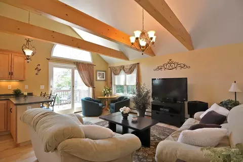 98 Gladding Ln, Sturbridge, MA 01518 photo 18