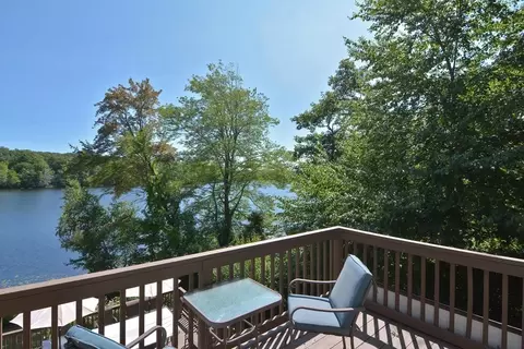 98 Gladding Ln, Sturbridge, MA 01518 photo 22