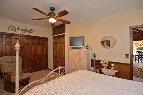 98 Gladding Ln, Sturbridge, MA 01518 photo 14
