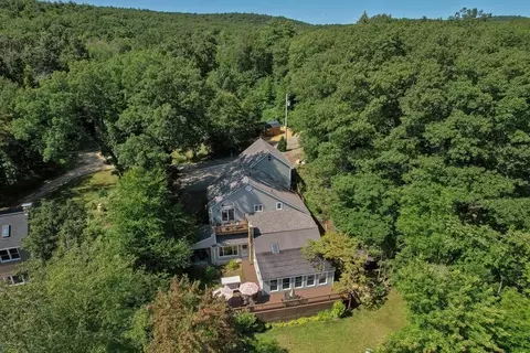 98 Gladding Ln, Sturbridge, MA 01518 photo 34