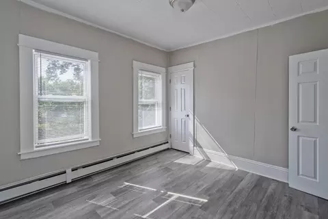126-128 Lowell St, Springfield, MA 01107 photo 15