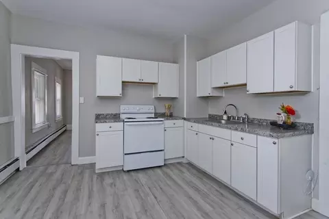 126-128 Lowell St, Springfield, MA 01107 photo 7