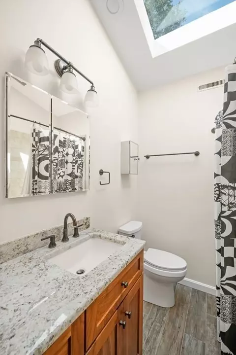 7 Bacon St, Wellesley, MA 02482 photo 22