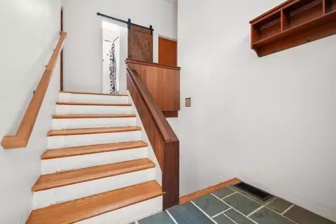 7 Bacon St, Wellesley, MA 02482 photo 14