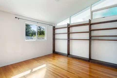 7 Bacon St, Wellesley, MA 02482 photo 19