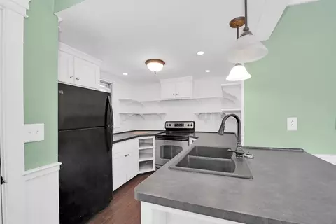 21 Border St, Dedham, MA 02026 photo 15