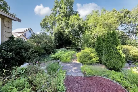 21 Border St, Dedham, MA 02026 photo 28