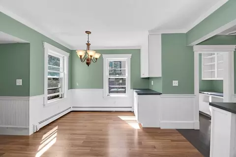 21 Border St, Dedham, MA 02026 photo 10