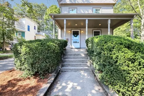 21 Border St, Dedham, MA 02026 photo 2