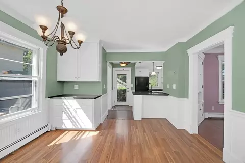21 Border St, Dedham, MA 02026 photo 12
