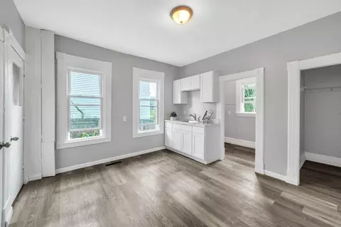 20 Hunt St, Springfield, MA 01108 photo 13