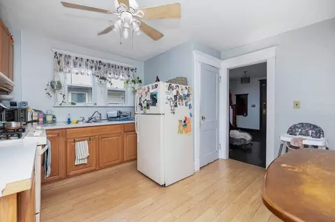 68 Savoy Ave, Springfield, MA 01104 photo 11