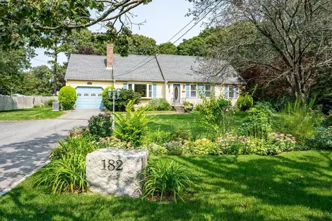 182 Main St, Harwich, MA 02645