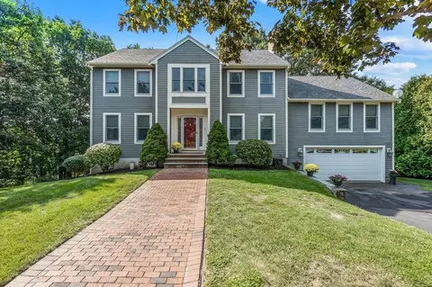 5 Stratis Way, Peabody, MA 01960