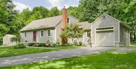 15 Sharon Dr, Princeton, MA 01541