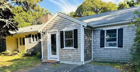 31 Great Hill Rd, Chatham, MA 02633
