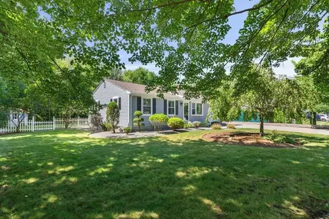 60 Boardman Ln, Attleboro, MA 02703 photo 32