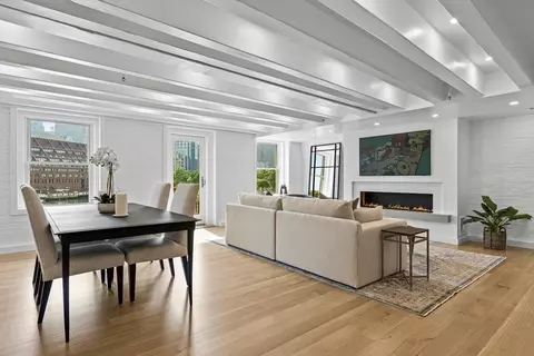 55 Commercial Wharf #4, Boston, MA 02110