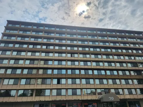 70 Southbridge St #302, Worcester, MA 01608