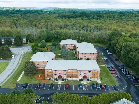 16 Mayberry Dr #3, Westborough, MA 01581