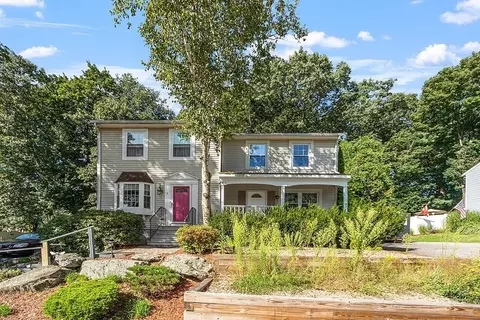 7 Ward Farm Cir, Worcester, MA 01602