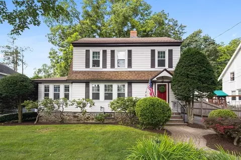 22 Pasho St, Andover, MA 01810