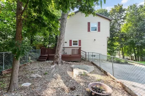 101 Gloucester Ave #2, Gloucester, MA 01930 photo 3