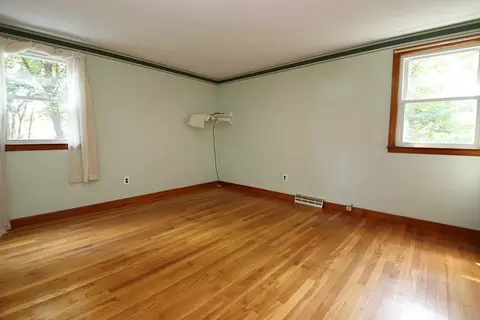19 Freeman Ave, Saugus, MA 01906 photo 10